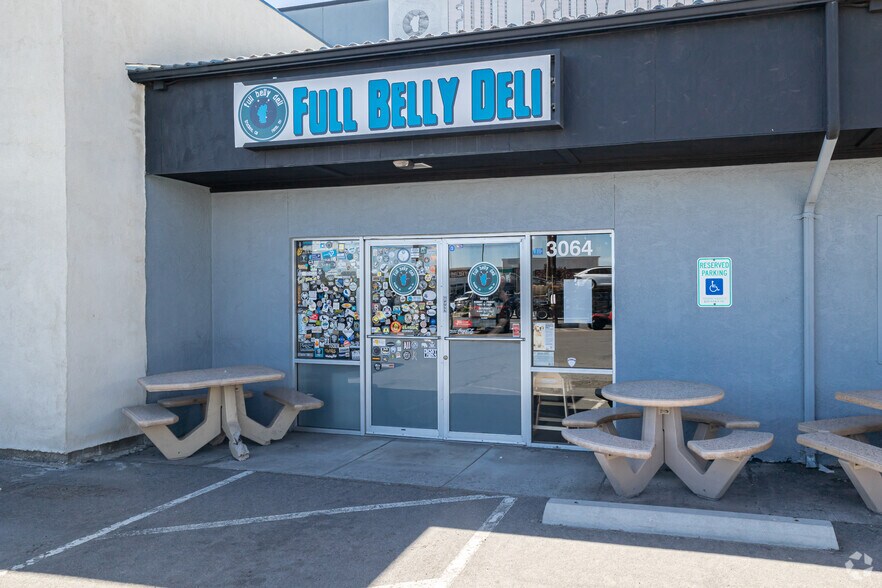 More Photos Of 3000-3090 Mill St, Reno Unknown For Lease