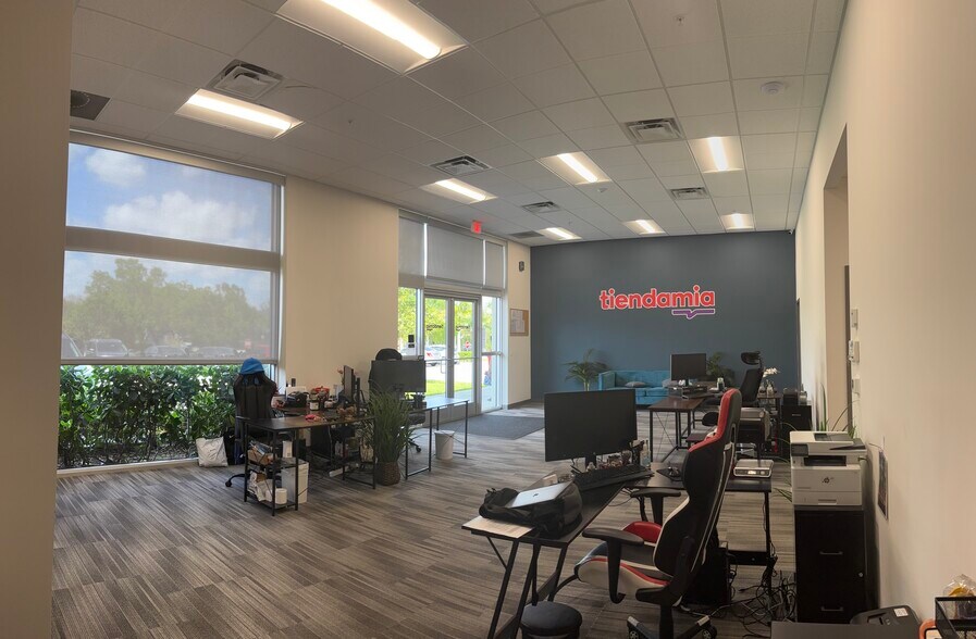 More Photos Of 8404 NW 90th St, Miami Warehouse For Lease