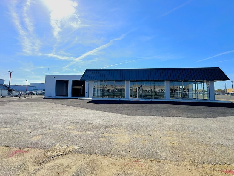 Primary Photo Of 6717 Essington Ave, Philadelphia Warehouse For Lease