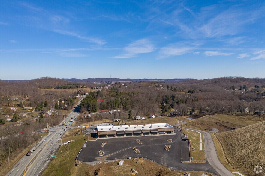 More Photos Of Rte 8 & Rte 228 - Middlesex Crossing, Valencia Storefront Retail Office For Lease