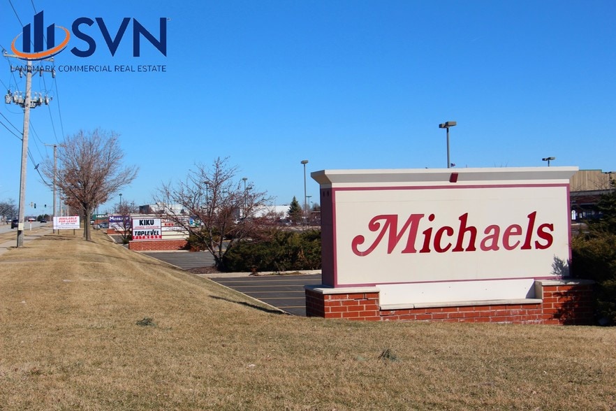 More Photos Of 2764 Aurora Ave, Naperville Unknown For Lease