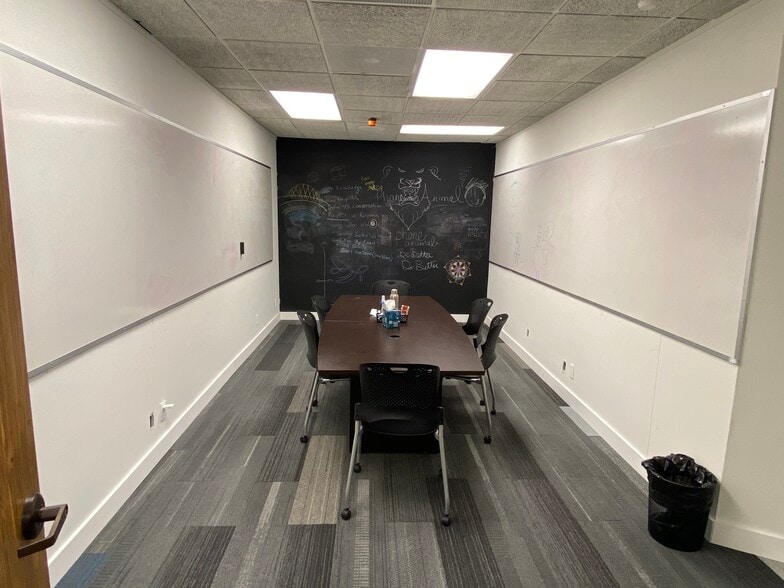 More Photos Of 1101 S Capital Of Texas Hwy, West Lake Hills Coworking Space