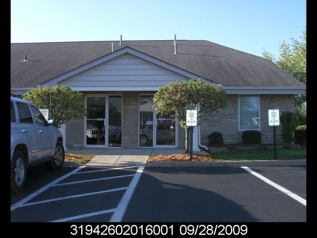 More Photos Of 10-106 Village Pointe Dr, Powell Flex For Lease