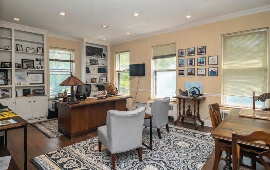 More Photos Of 1749 N Prospect Ave, Milwaukee Office For Sale