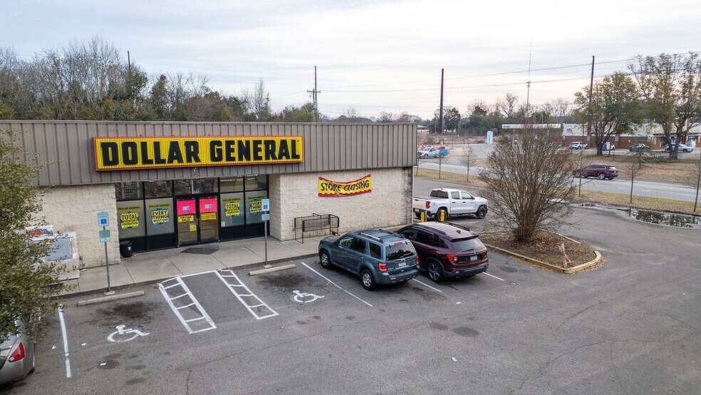 More Photos Of 1110 Richland Ave E, Aiken General Retail For Sale