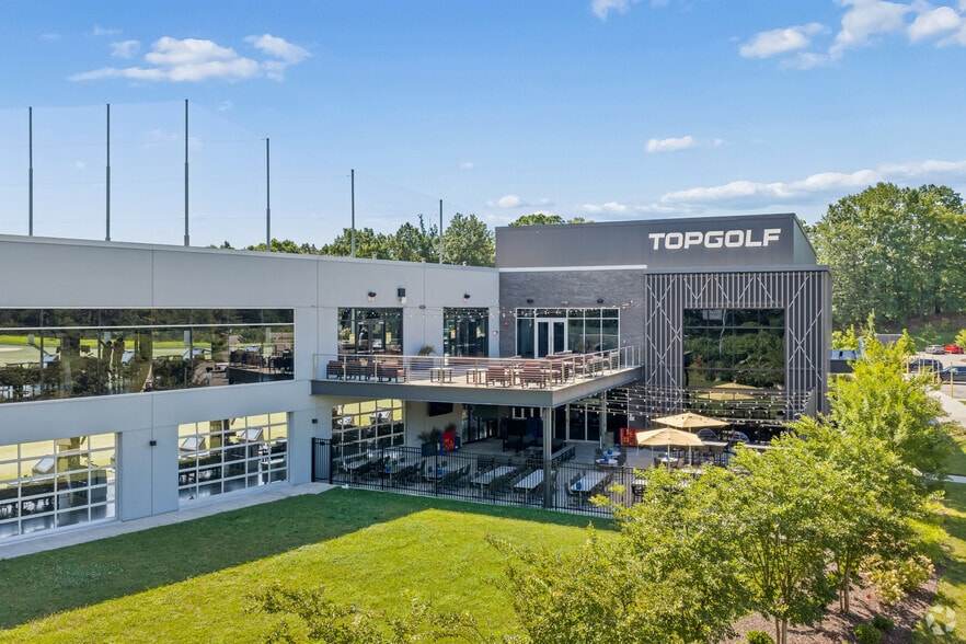 More Photos Of 11400 Outlet Dr, Knoxville Golf Course Driving Range For Sale