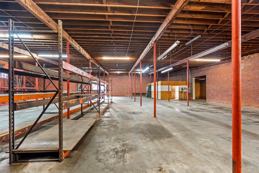 More Photos Of 1906 N Main St, Kannapolis Industrial For Sale