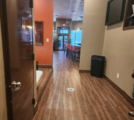 More Photos Of 23006 S Conduit Ave, Rosedale Restaurant For Sale