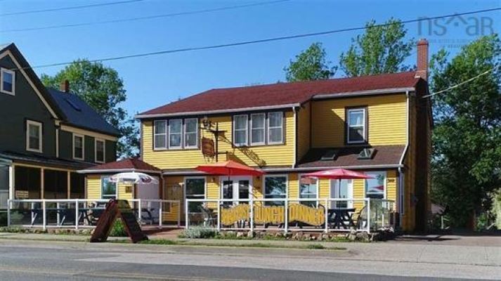 Primary Photo Of 358/360 St George st, Annapolis Royal Restaurant For Sale