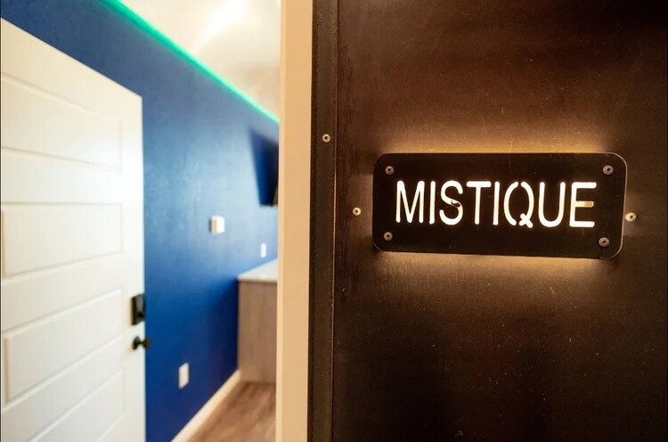 More Photos Of 111 N Lincoln Ave, Hastings Hotel For Sale