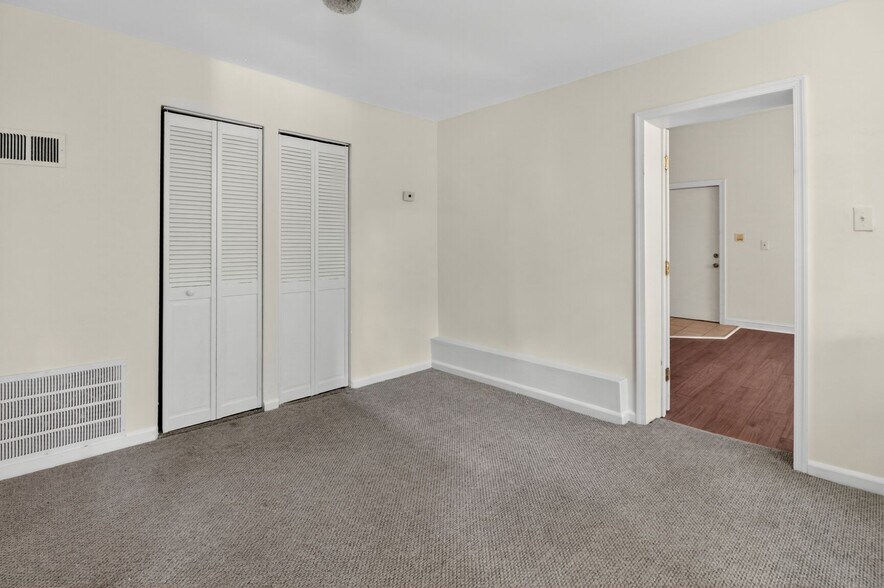 More Photos Of 1404 Madison Ave, Baltimore Apartments For Sale