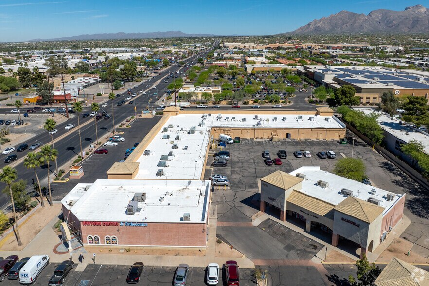 More Photos Of 3950-3994 N Oracle Rd, Tucson General Retail For Lease