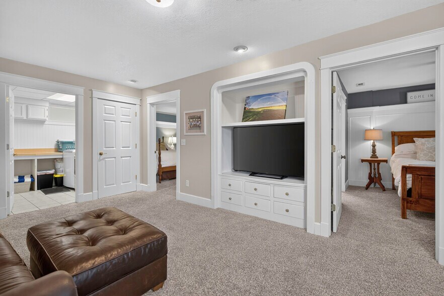 More Photos Of 1558 N 600 Rd, Baldwin City Specialty For Sale