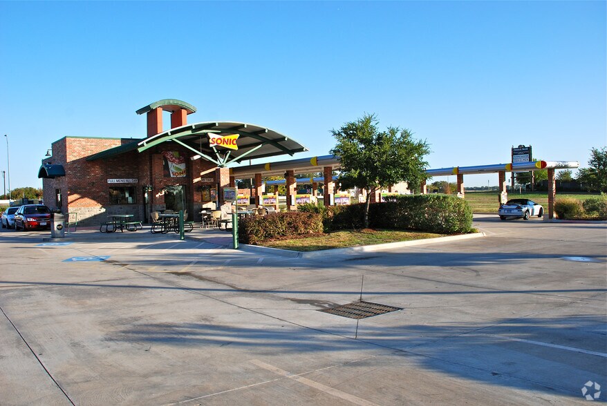 4530 Bass Pro Dr, Garland, TX 75043 Retail For Lease