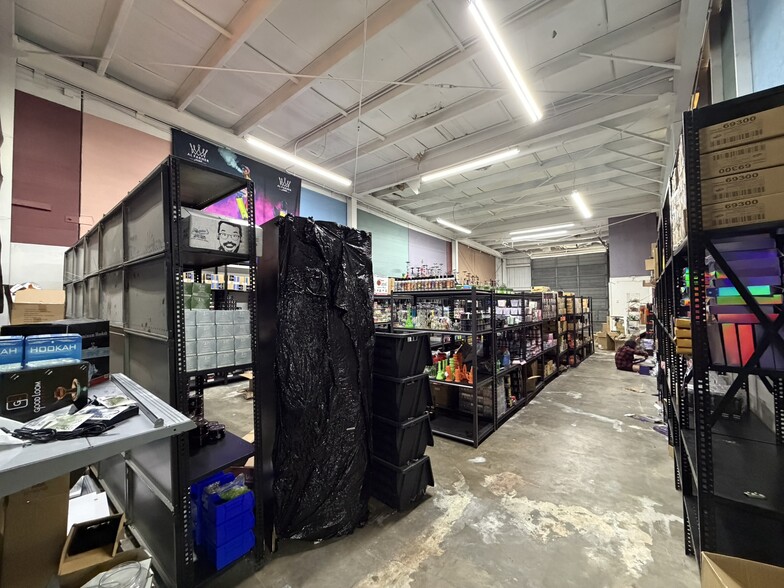 More Photos Of 2601 Lexington St, Kenner Warehouse For Sale