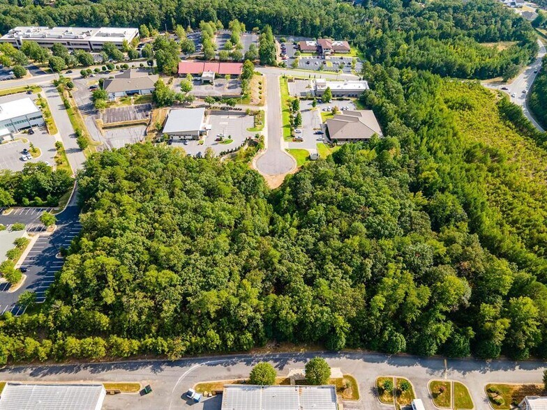 More Photos Of Executive Center Court, Little Rock Land For Sale