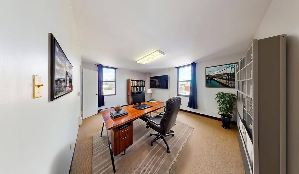 More Photos Of 4600 Duke St, Alexandria Apartments For Sale