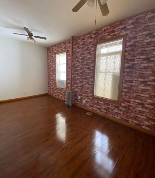 More Photos Of 300 N 8th St, Brooklyn Apartments For Sale