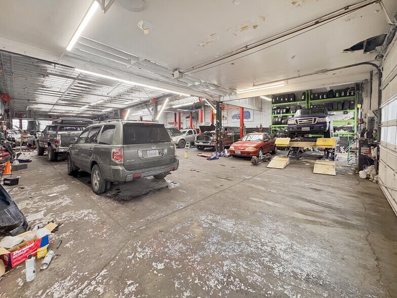 More Photos Of 225 W Main St, Monroe General Retail For Sale