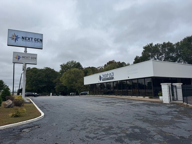 Primary Photo Of 6100 Peachtree Industrial Blvd, Atlanta Freestanding For Lease