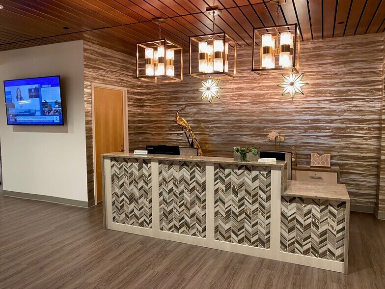 More Photos Of 48 Wall St, New York Coworking Space