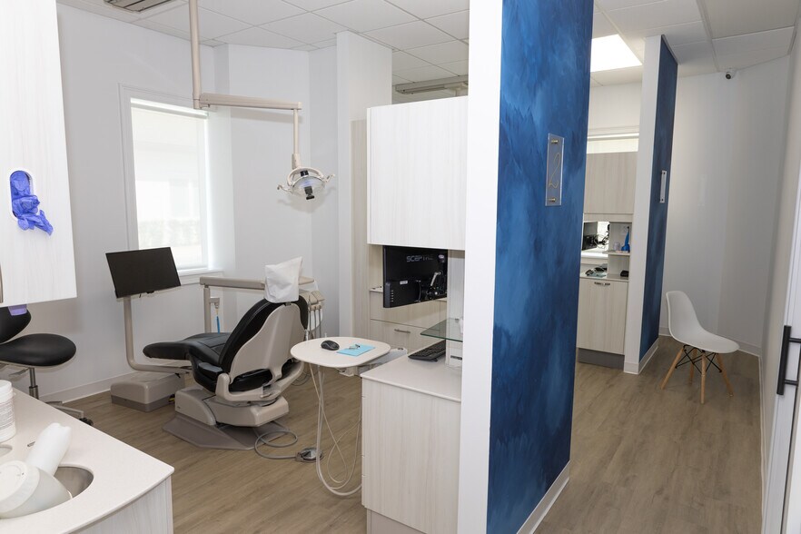 More Photos Of 4220 Valley Ridge Blvd, Ponte Vedra Beach Medical For Lease