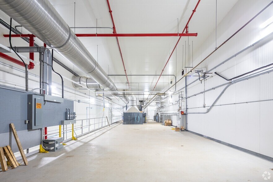 More Photos Of 516 John St N, Aylmer Unknown For Lease