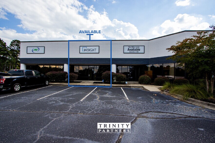 More Photos Of 6904 N Main St, Columbia Light Manufacturing For Lease