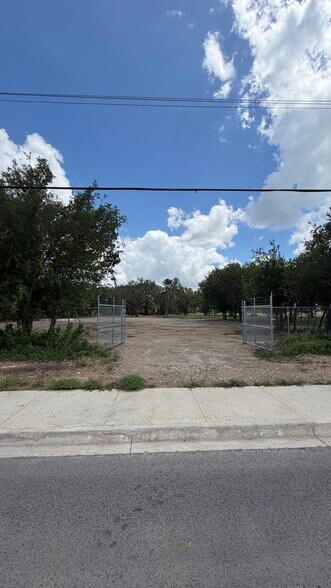 More Photos Of 6300 Prue Rd, San Antonio Land For Lease
