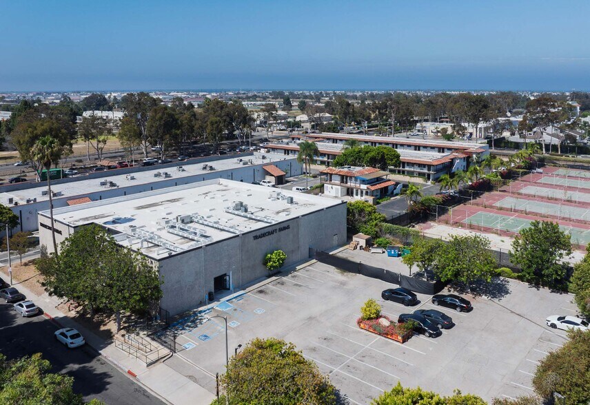 More Photos Of 2595-2597 Bolker Dr, Port Hueneme Freestanding For Sale
