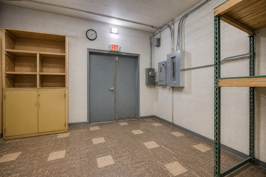 More Photos Of 20825 Plymouth Rd, Detroit Medical For Sale