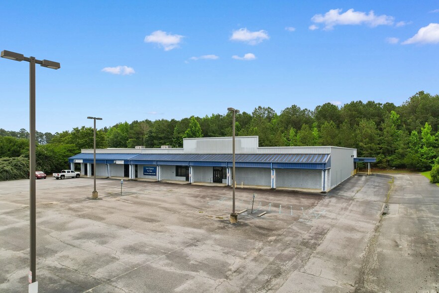 More Photos Of 480 Nelson Blvd, Kingstree Department Store For Sale