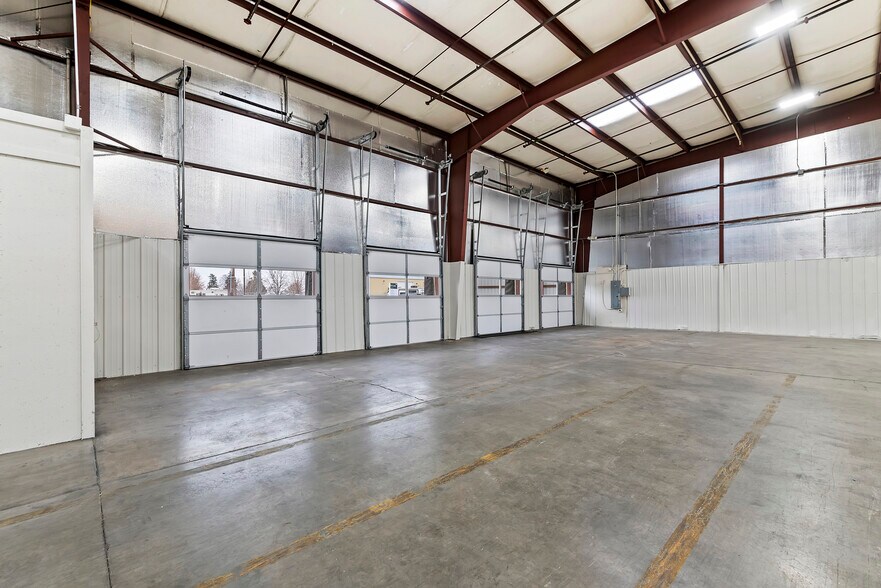 More Photos Of 1208 Madison Ave, Nampa Unknown For Lease