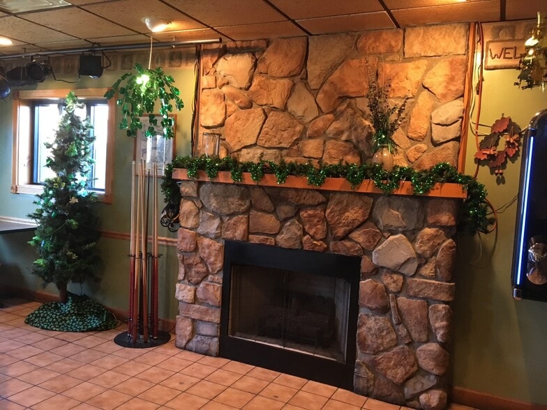 More Photos Of 670 Pike St, Houston Restaurant For Sale