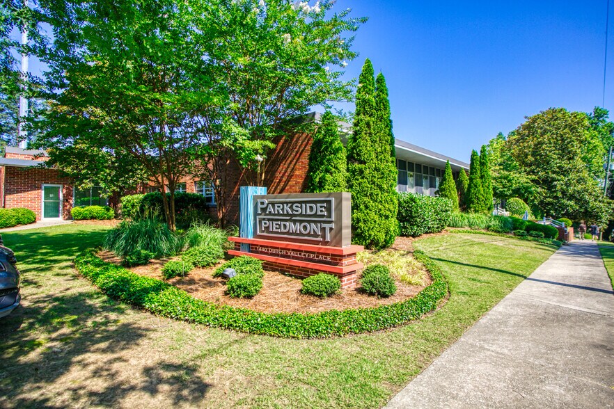 Primary Photo Of 1440 Dutch Valley Pl NE, Atlanta Loft Creative Space For Lease