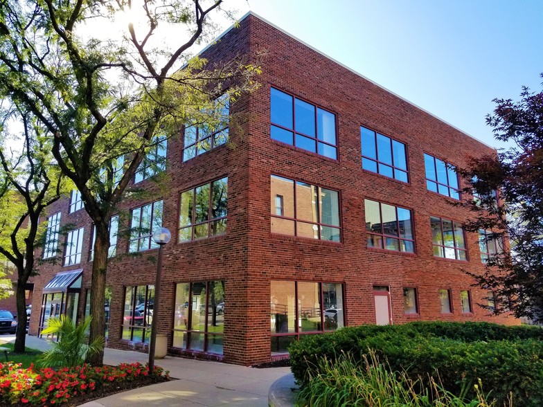 Primary Photo Of 324 E New York St, Indianapolis Office For Lease