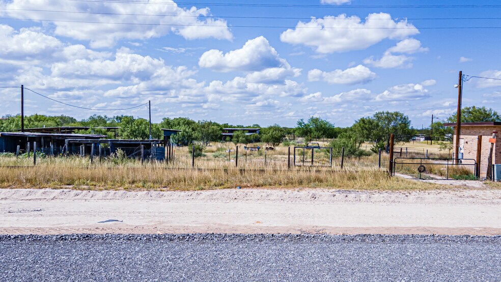 More Photos Of 9648 SH 359, Laredo Land For Lease
