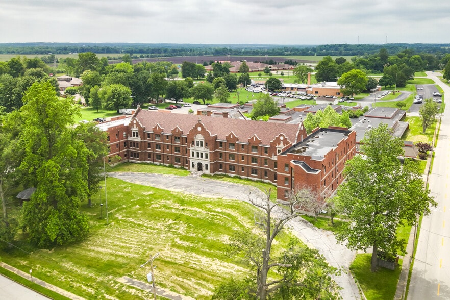 More Photos Of 1616 Cedar St, Lawrenceville Skilled Nursing Facility For Sale