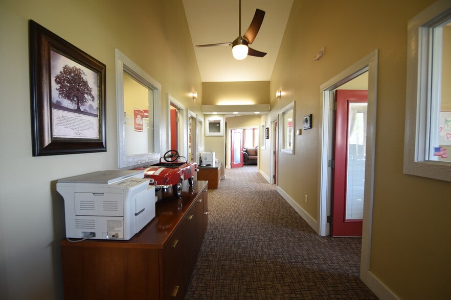 More Photos Of 3535 Main Ave, Fargo Office For Sale