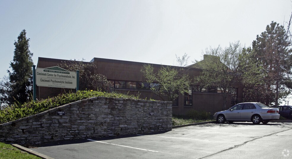 More Photos Of 3001 Highland Ave, Cincinnati Medical For Lease