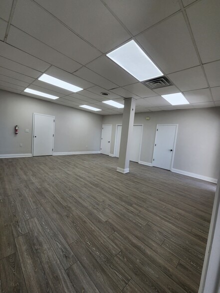 More Photos Of 1767 Morris Ave, Union Township Medical For Lease