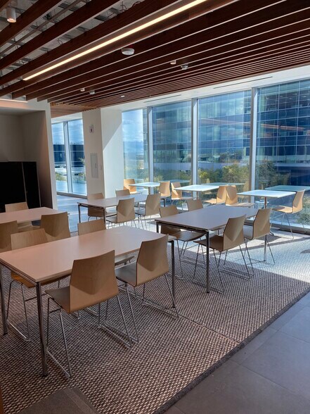 More Photos Of 6280 America Center Dr, San Jose Office Residential For Lease