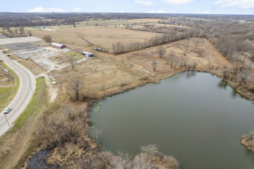 More Photos Of 1010 E St Sw, Miami Freestanding For Sale