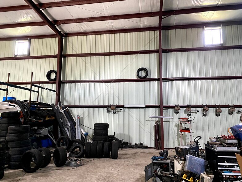 More Photos Of 440 Holly Ln, Allen Flex For Lease