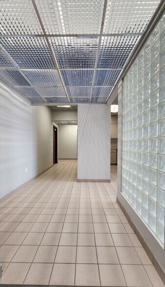 More Photos Of 7986 N Telegraph Rd, Newport Industrial For Sale