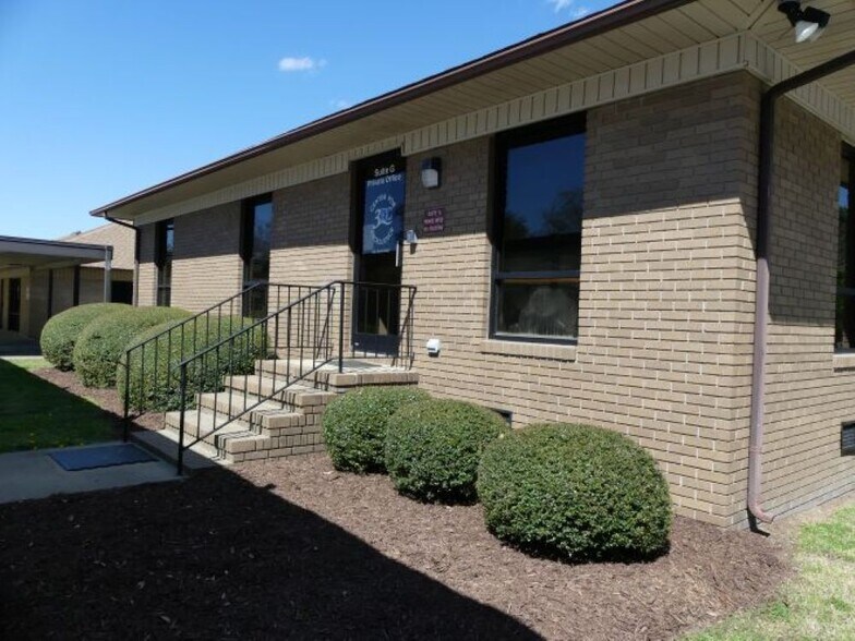 More Photos Of 2400 Wayne Memorial Dr, Goldsboro Medical For Sale