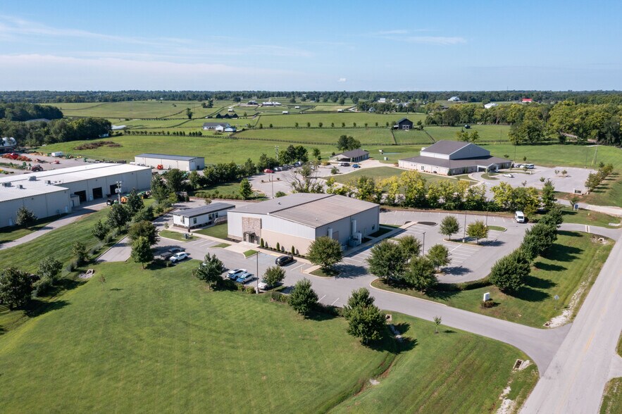 More Photos Of 210 New Coleman Ln, Georgetown Warehouse For Sale