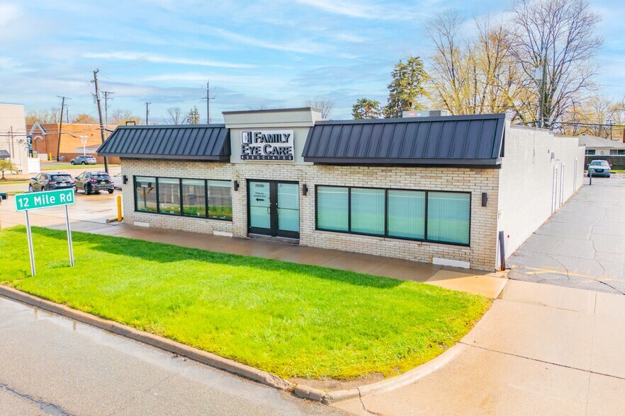 Primary Photo Of 29350 Harper Ave, Saint Clair Shores Office For Sale