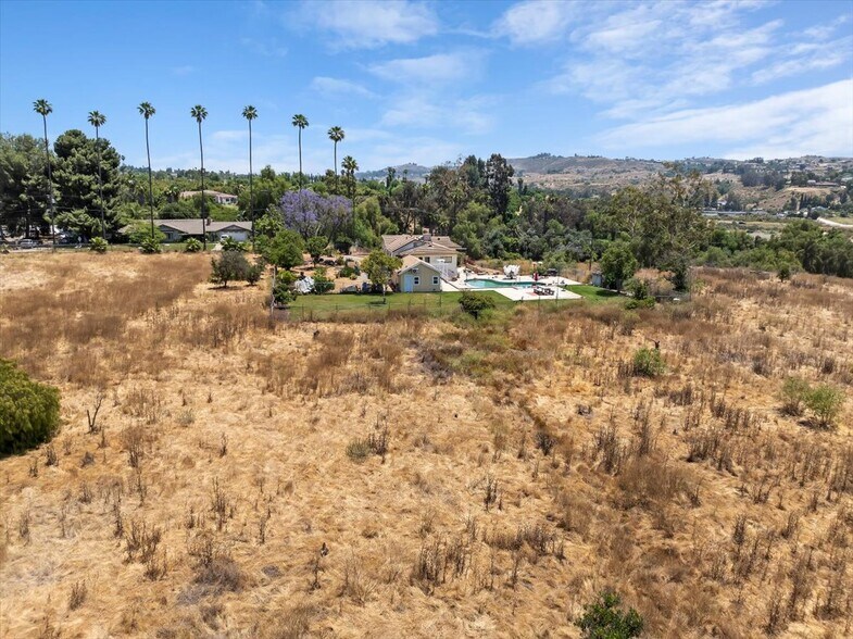 More Photos Of 1350 Firethorn Ave, Riverside Land For Sale