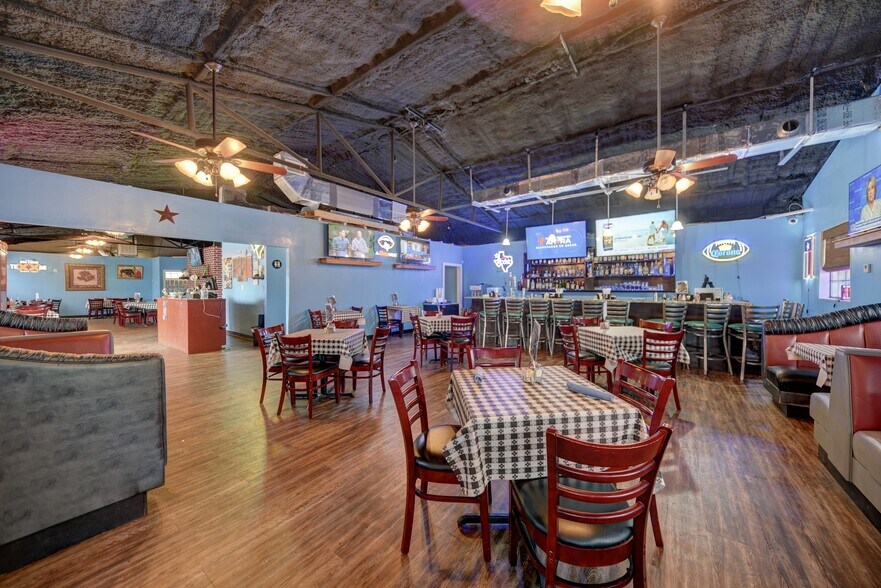 More Photos Of 23473 FM 39, Iola Restaurant For Sale